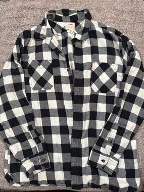 Levi's Black & White Buffalo Plaid Button-Up Shirt